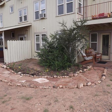 טורי Skyridge Inn מראה חיצוני תמונה