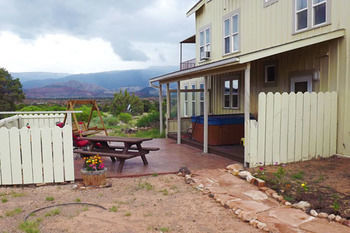 טורי Skyridge Inn מראה חיצוני תמונה